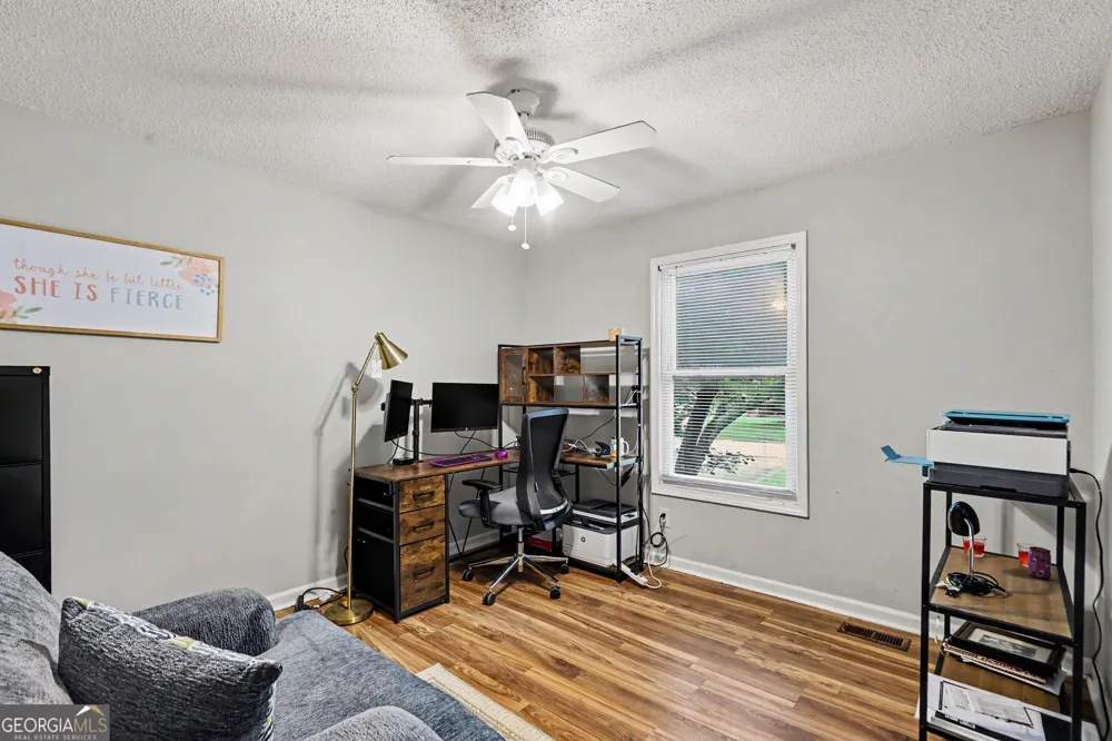 5894 Sutton DR Douglasville, GA 30135