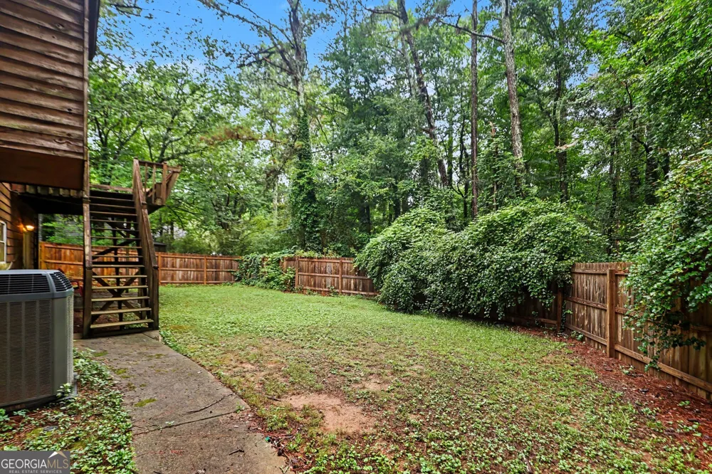 5894 Sutton DR Douglasville, GA 30135