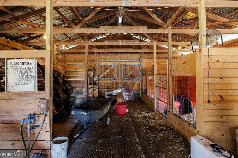 1412 Old Bishop RD Bishop, GA 30621