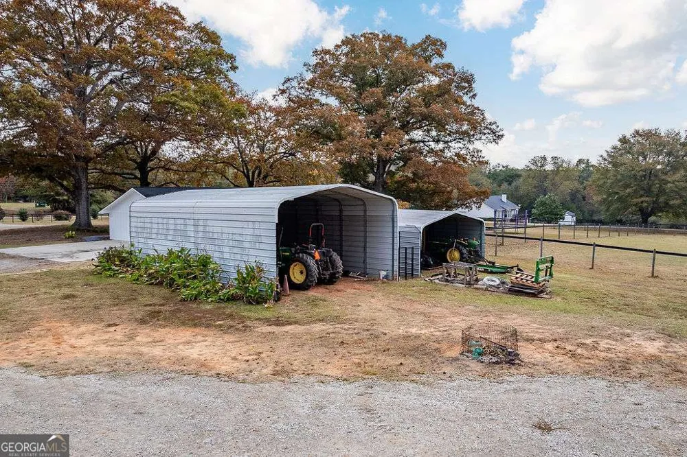 1412 Old Bishop RD Bishop, GA 30621