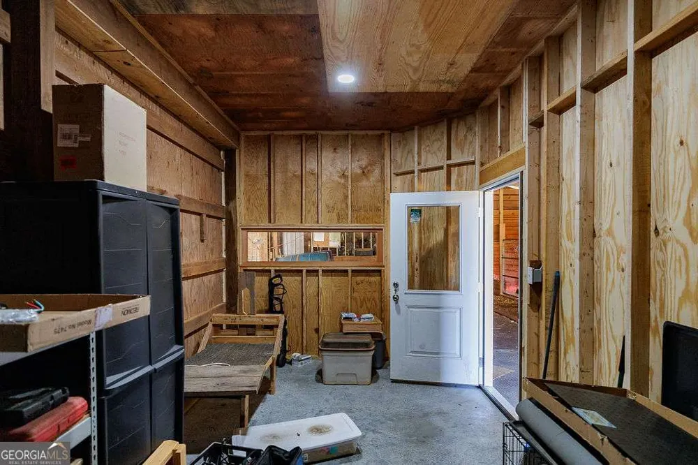 1412 Old Bishop RD Bishop, GA 30621