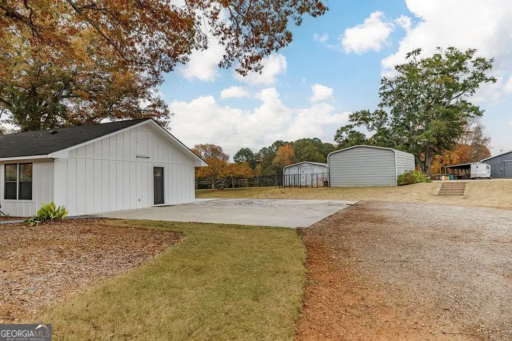 1412 Old Bishop RD Bishop, GA 30621