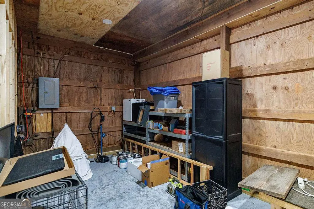 1412 Old Bishop RD Bishop, GA 30621