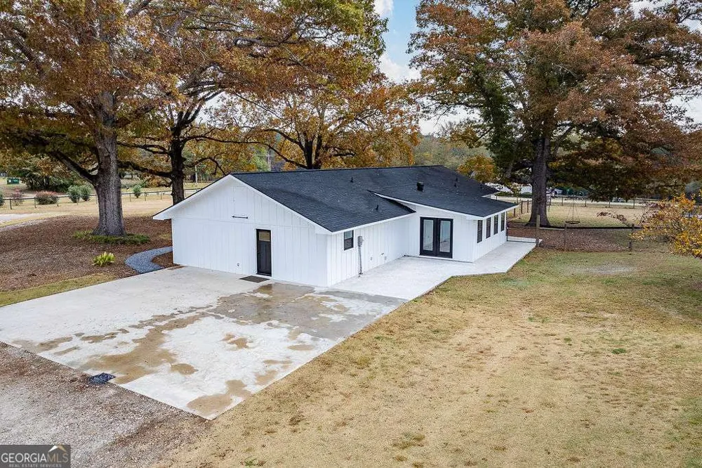 1412 Old Bishop RD Bishop, GA 30621