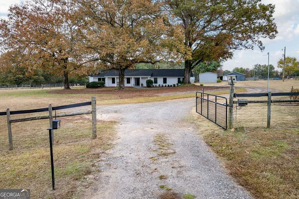 1412 Old Bishop RD Bishop, GA 30621
