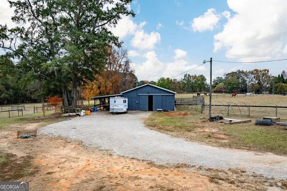 1412 Old Bishop RD Bishop, GA 30621