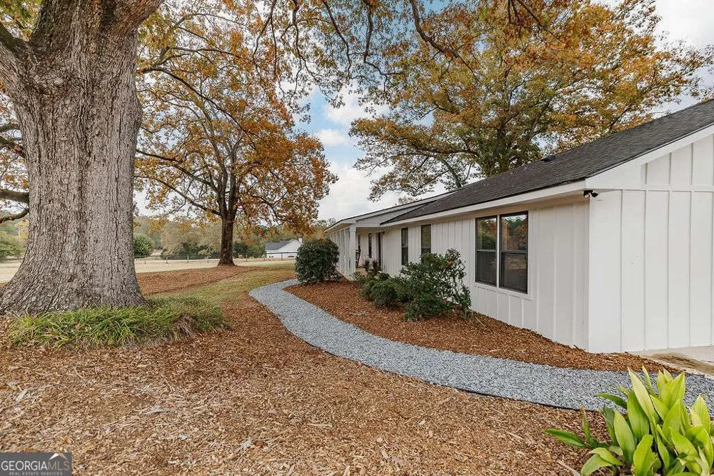 1412 Old Bishop RD Bishop, GA 30621