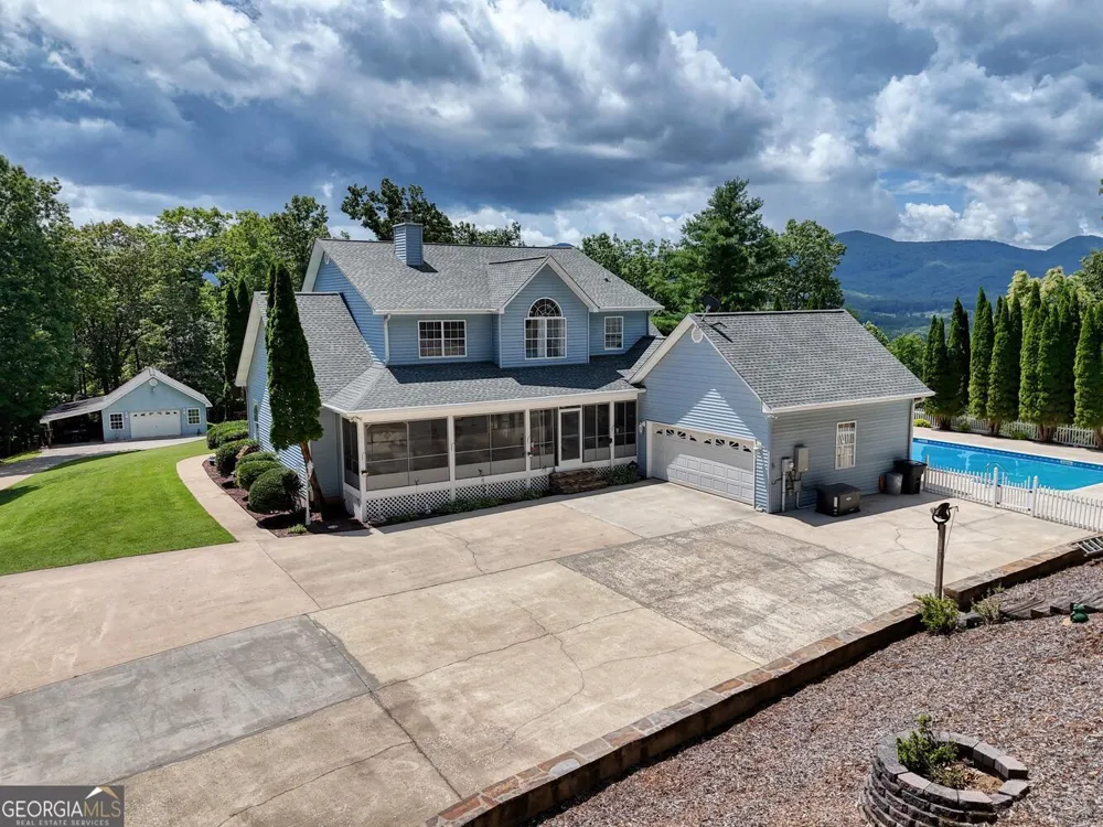 266 E Wright RD Blairsville, GA 30512