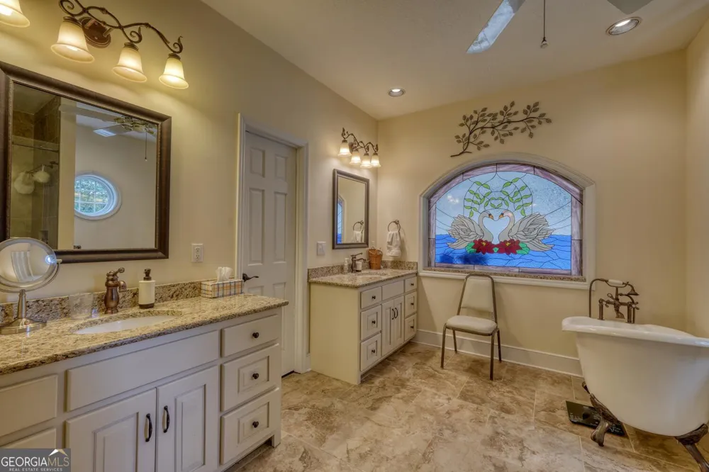 266 E Wright RD Blairsville, GA 30512