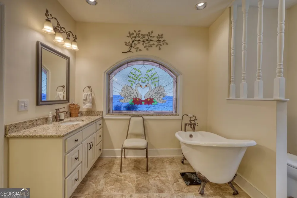 266 E Wright RD Blairsville, GA 30512