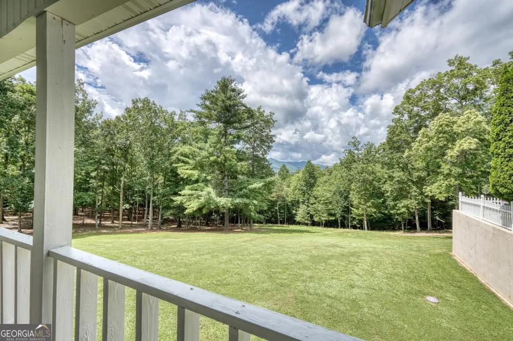 266 E Wright RD Blairsville, GA 30512