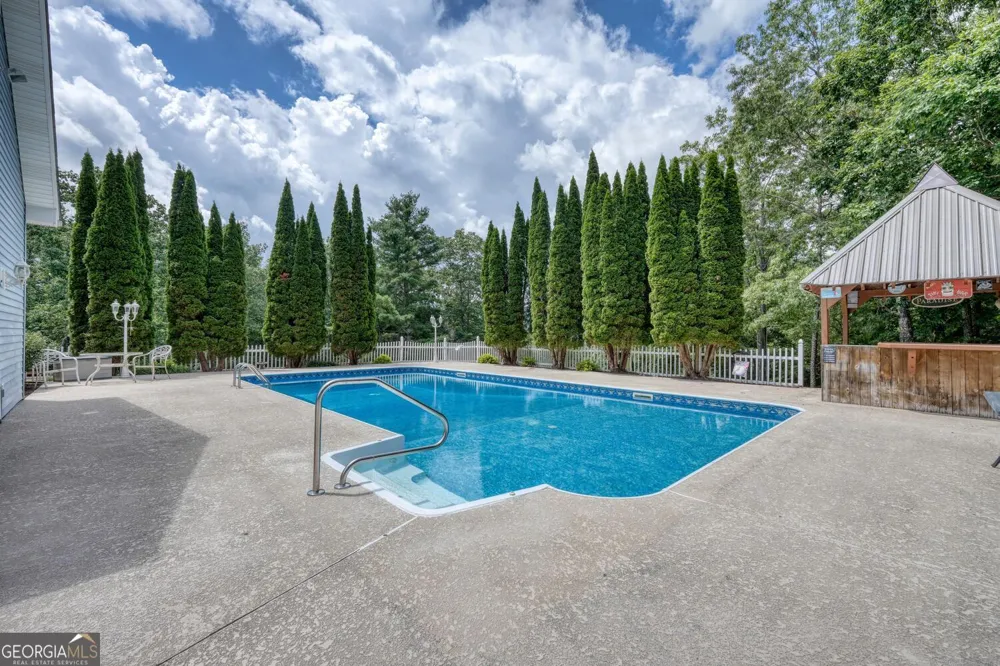 266 E Wright RD Blairsville, GA 30512
