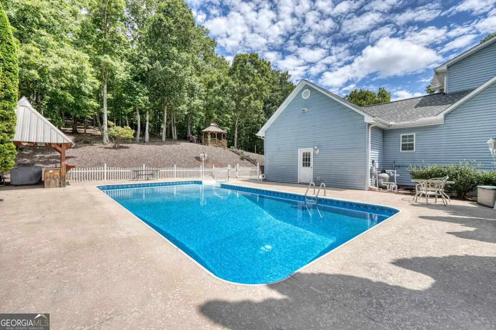 266 E Wright RD Blairsville, GA 30512