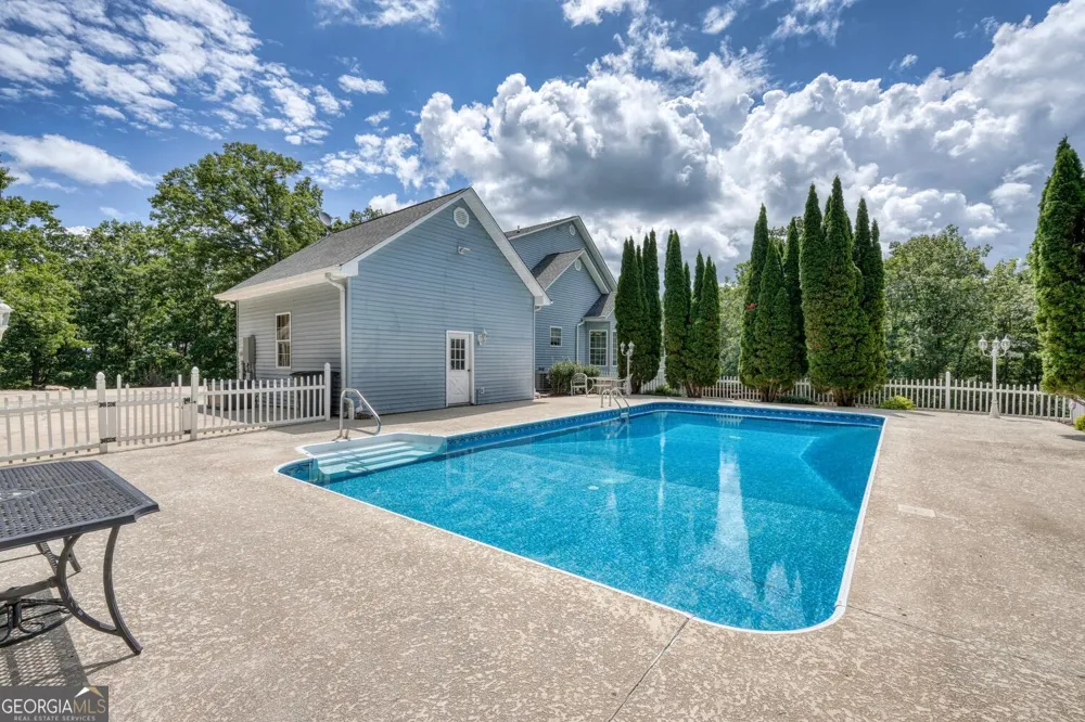 266 E Wright RD Blairsville, GA 30512