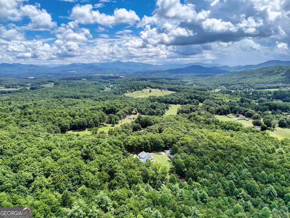 266 E Wright RD Blairsville, GA 30512