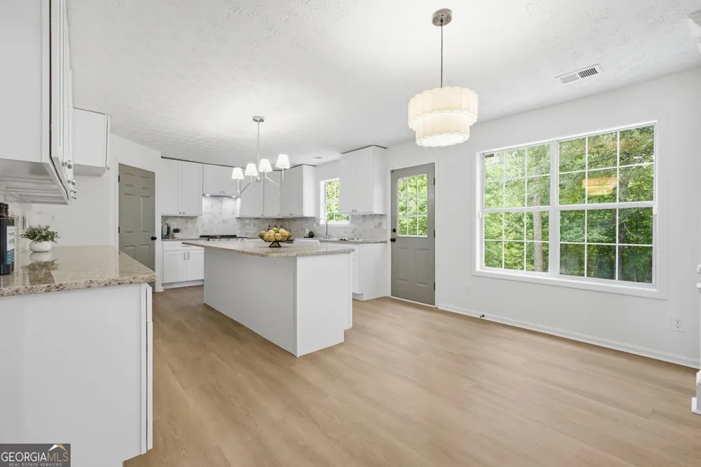 11939 Scottish CT Fayetteville, GA 30215