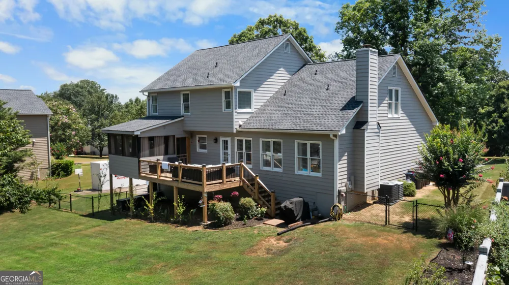 9 Topridge DR Cartersville, GA 30120