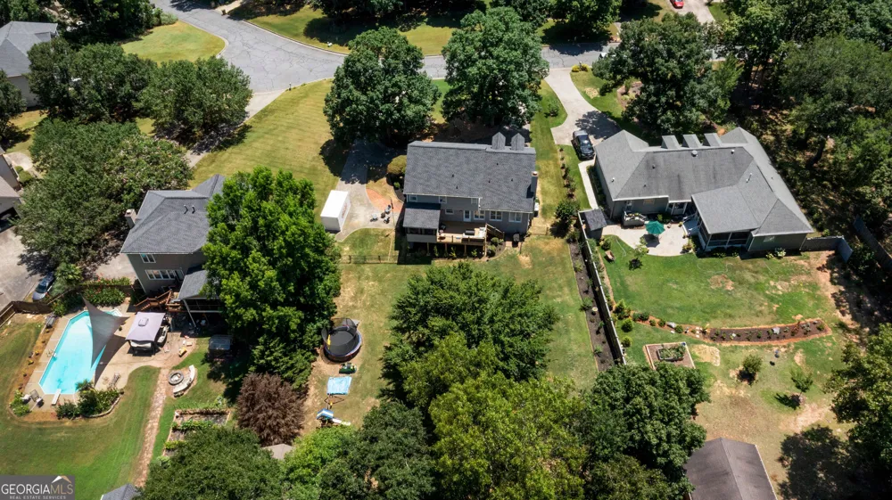 9 Topridge DR Cartersville, GA 30120