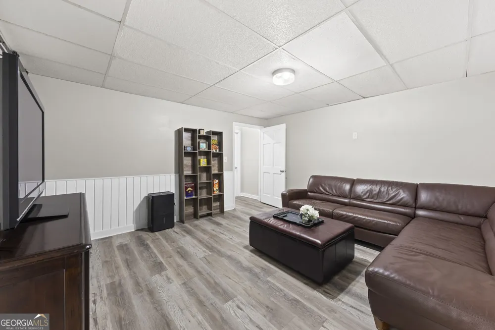 389 Saint Albans CT SW Mableton, GA 30126