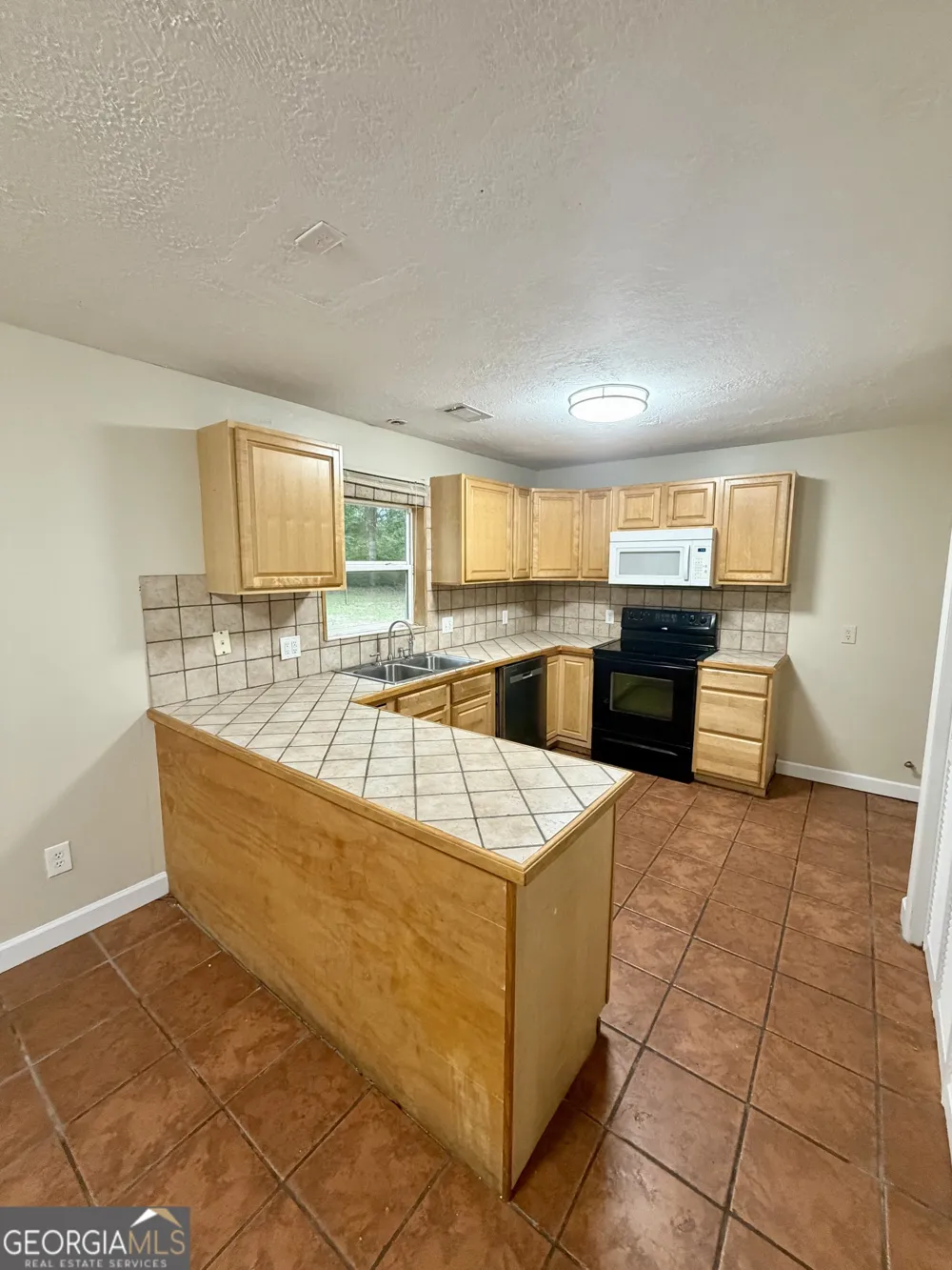 513 Cherokee CT Perry, GA 31069