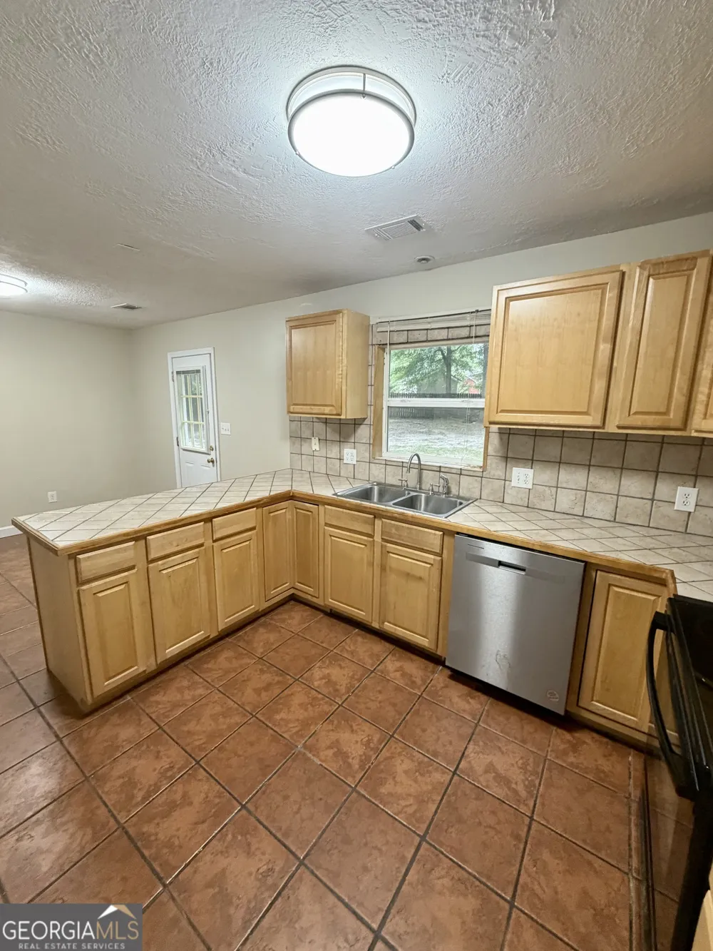 513 Cherokee CT Perry, GA 31069