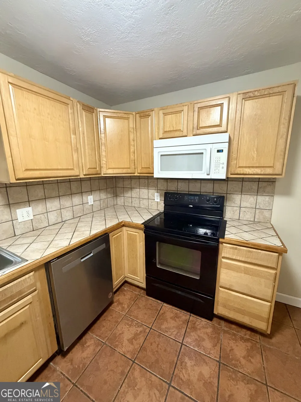 513 Cherokee CT Perry, GA 31069