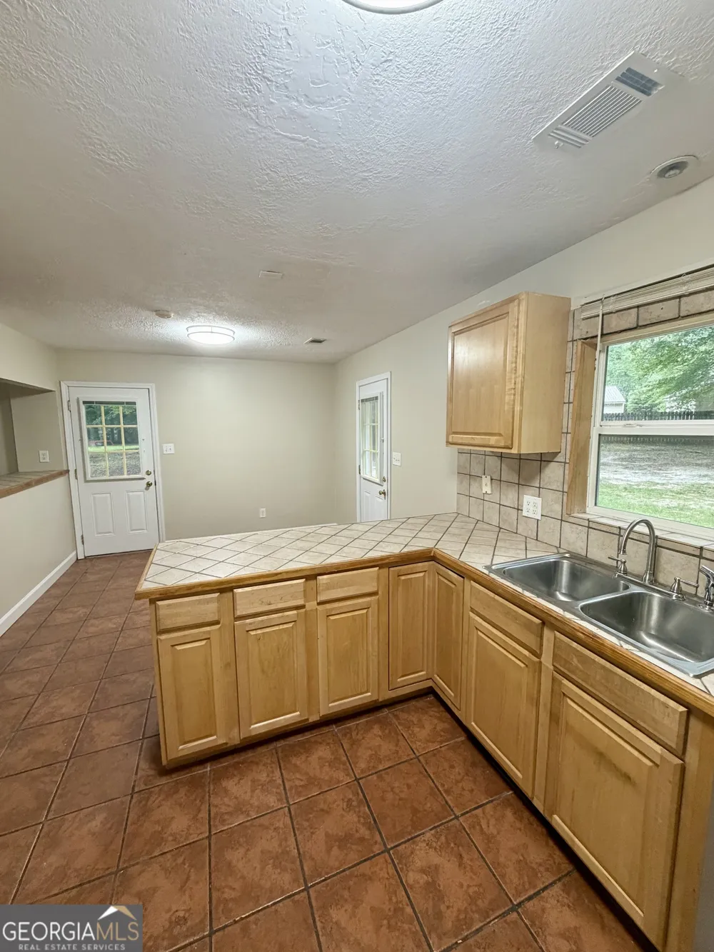 513 Cherokee CT Perry, GA 31069