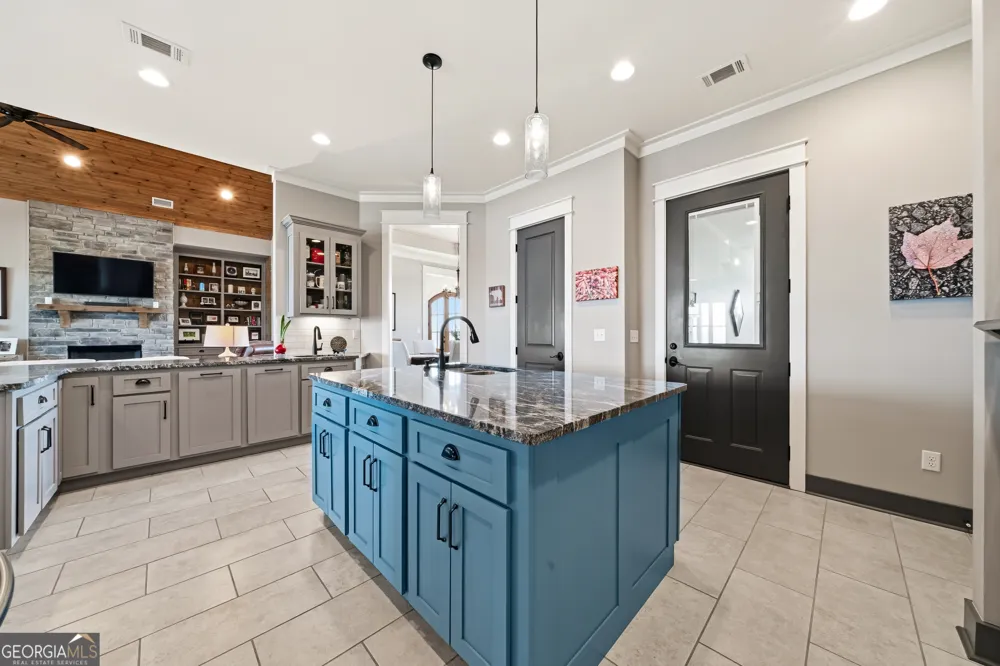 51 County Road 1024 Cedar Bluff, AL 35959