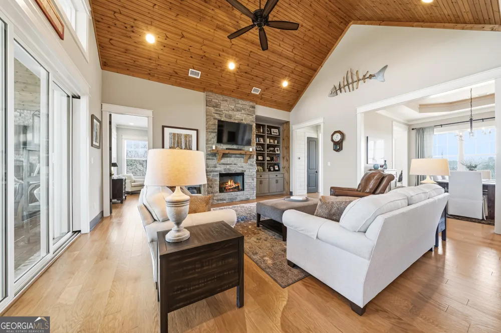 51 County Road 1024 Cedar Bluff, AL 35959