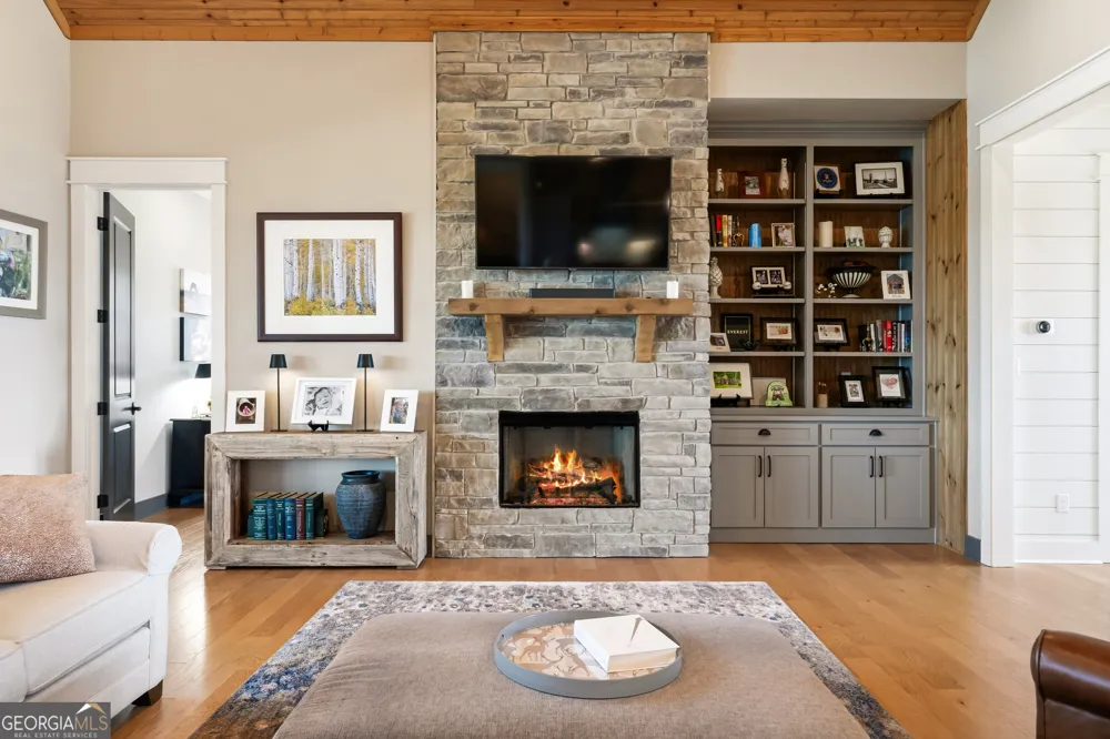 51 County Road 1024 Cedar Bluff, AL 35959