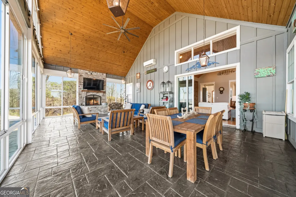 51 County Road 1024 Cedar Bluff, AL 35959