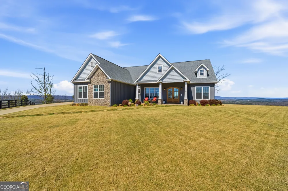51 County Road 1024 Cedar Bluff, AL 35959