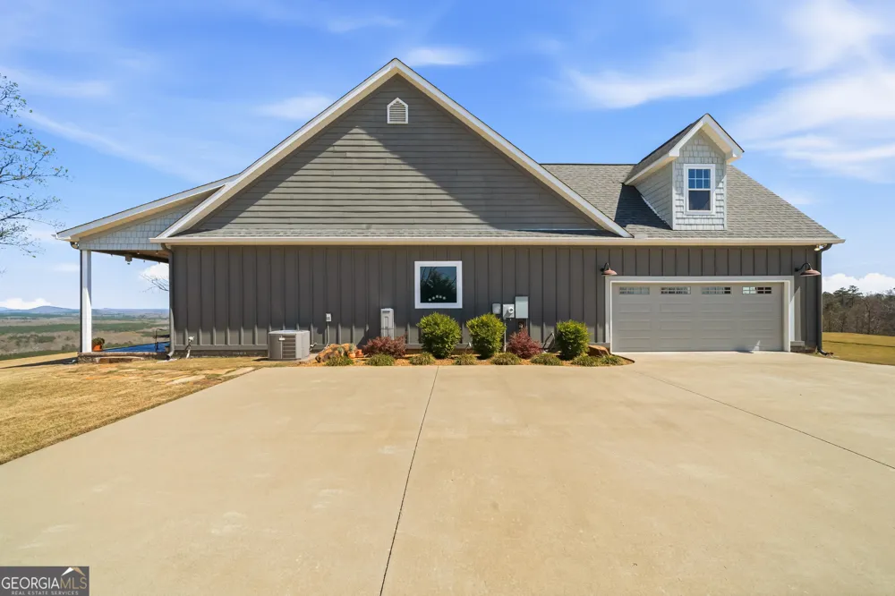 51 County Road 1024 Cedar Bluff, AL 35959