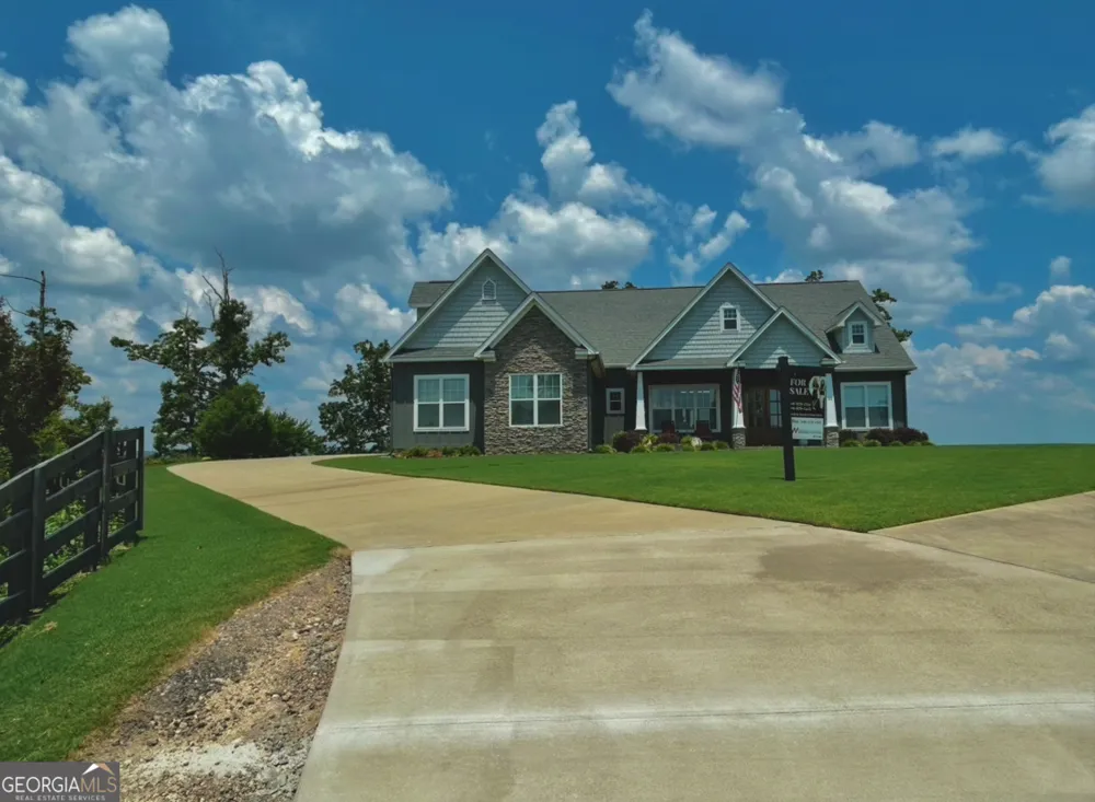 51 County Road 1024 Cedar Bluff, AL 35959