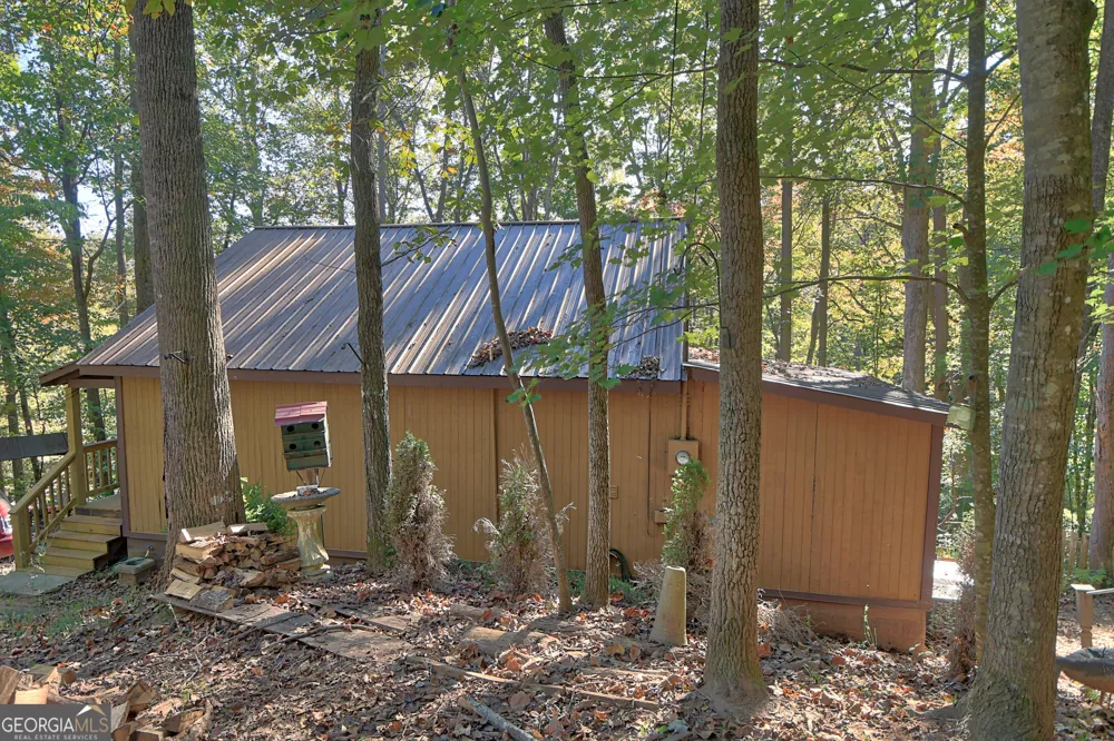 31 Creekside LN Clayton, GA 30525