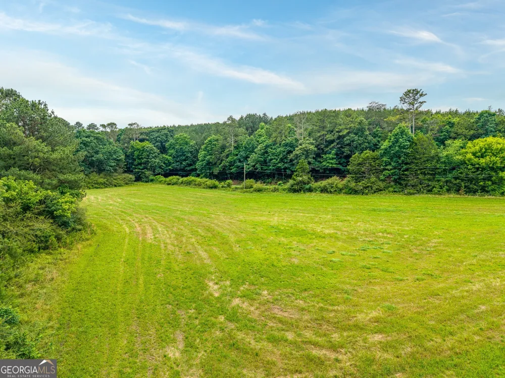 176 Big Oak Tree RD NW Adairsville, GA 30103
