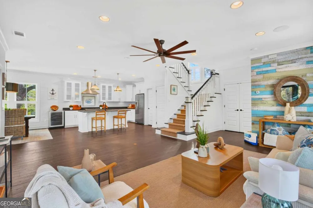 2 White Oak LN Tybee Island, GA 31328
