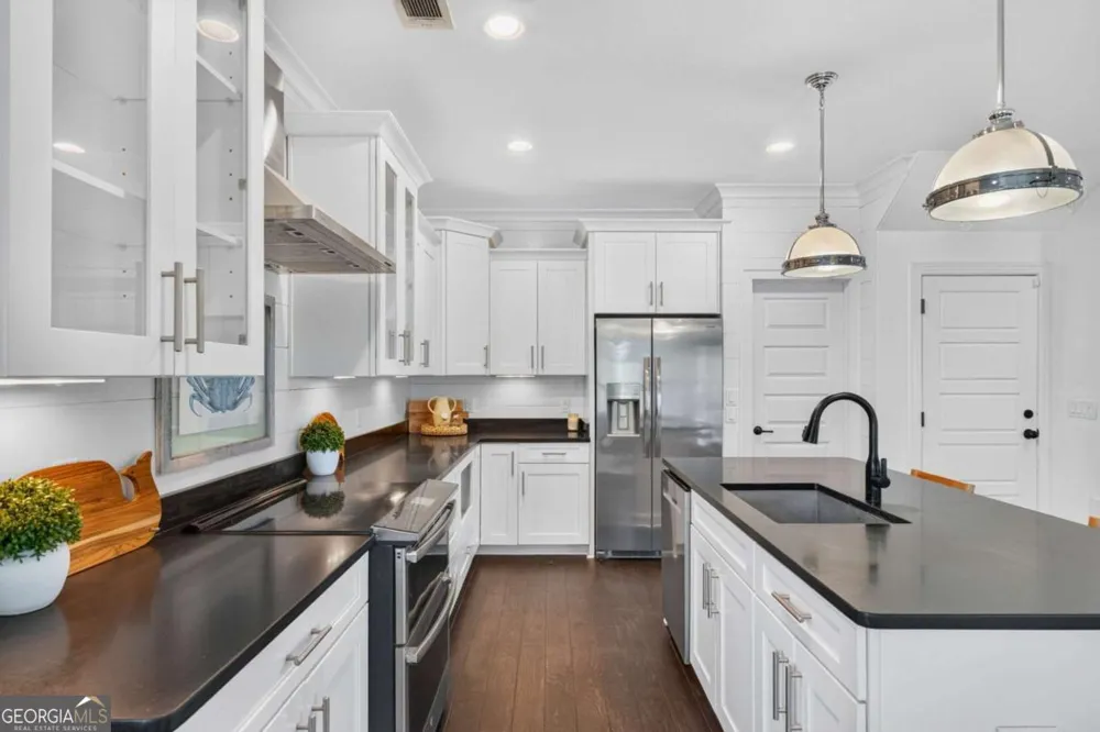 2 White Oak LN Tybee Island, GA 31328