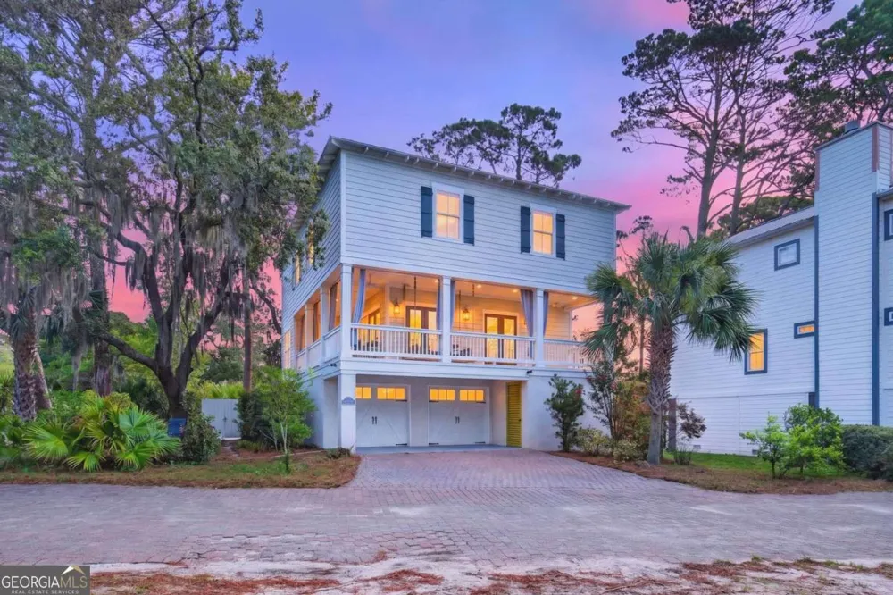 2 White Oak LN Tybee Island, GA 31328