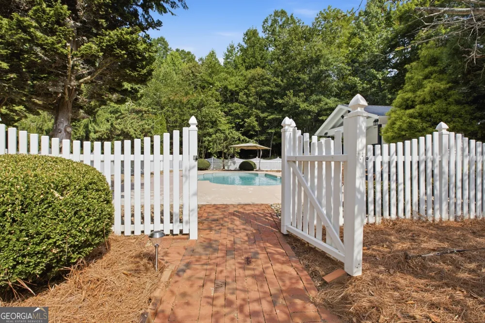 2336 Fred Pitts RD Clarkesville, GA 30523