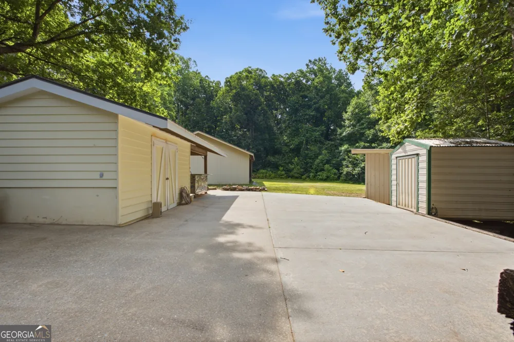 2336 Fred Pitts RD Clarkesville, GA 30523