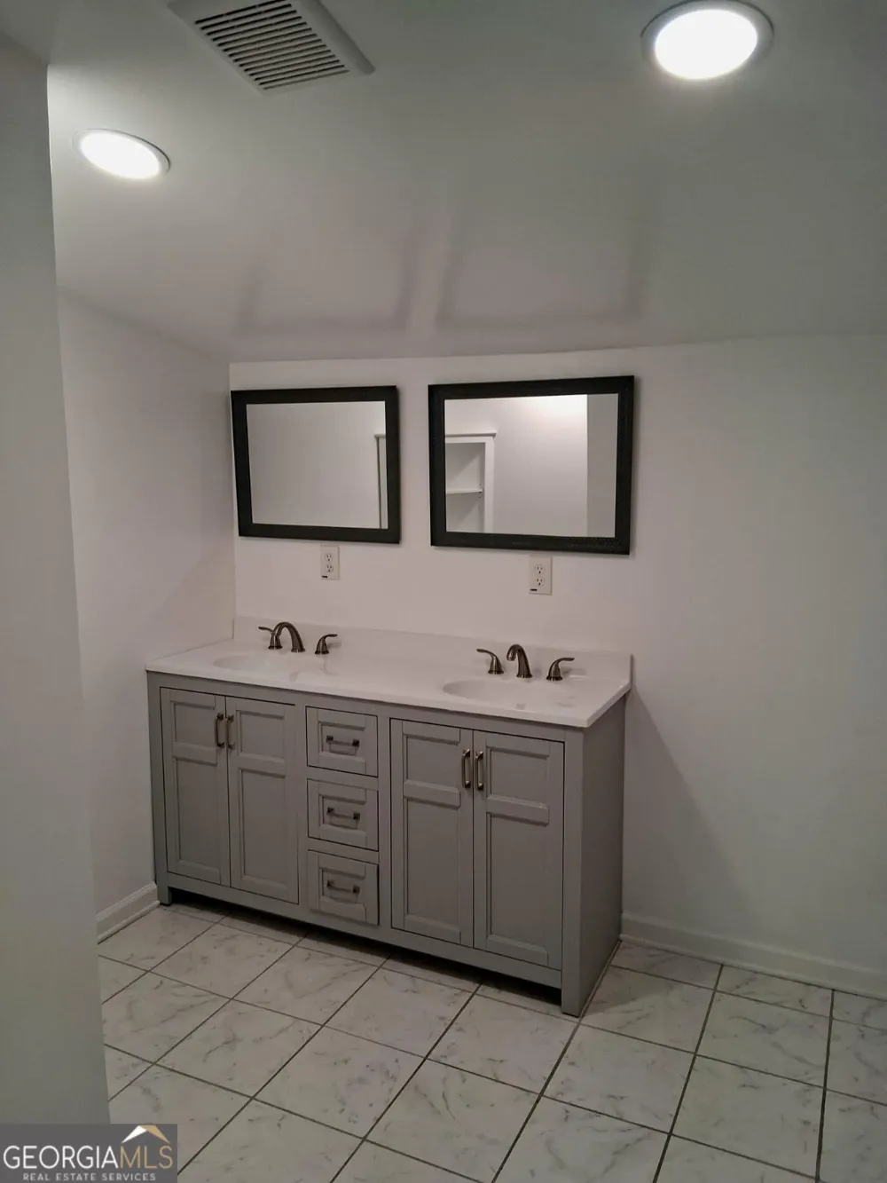 6599 Ga Highway 42 N Forsyth, GA 31029