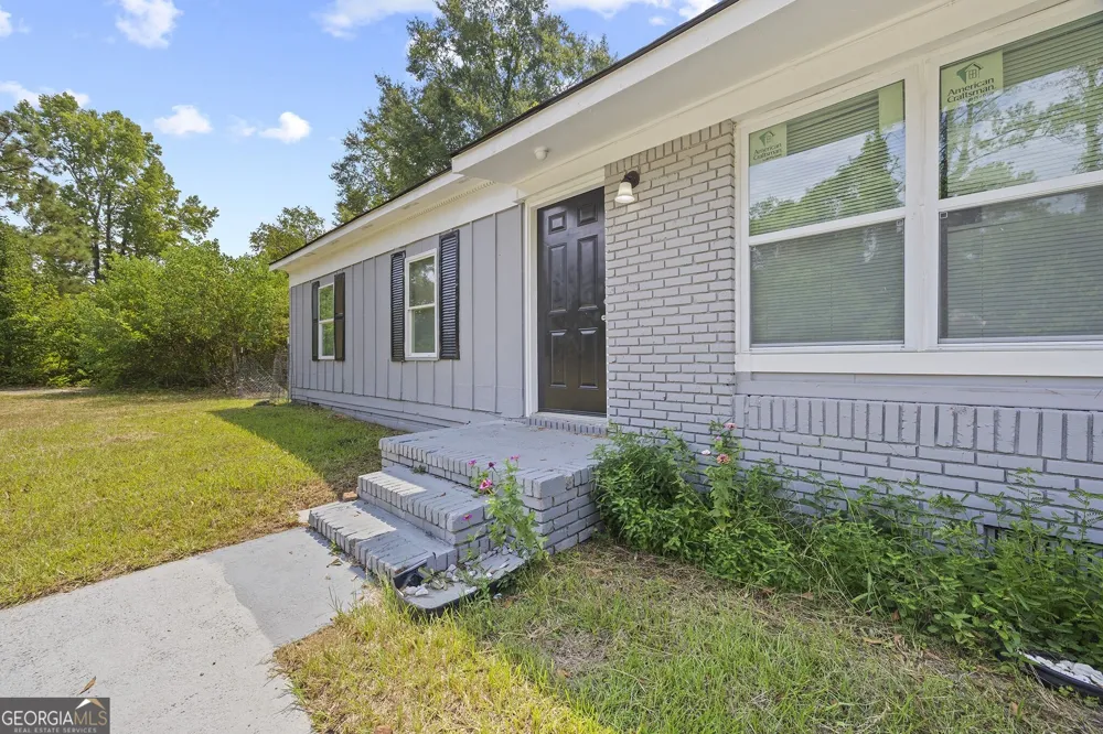 2844 Shamrock LN Macon, GA 31206