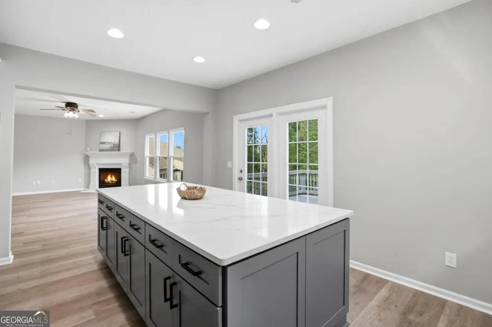 7812 Keepsake LN Flowery Branch, GA 30542