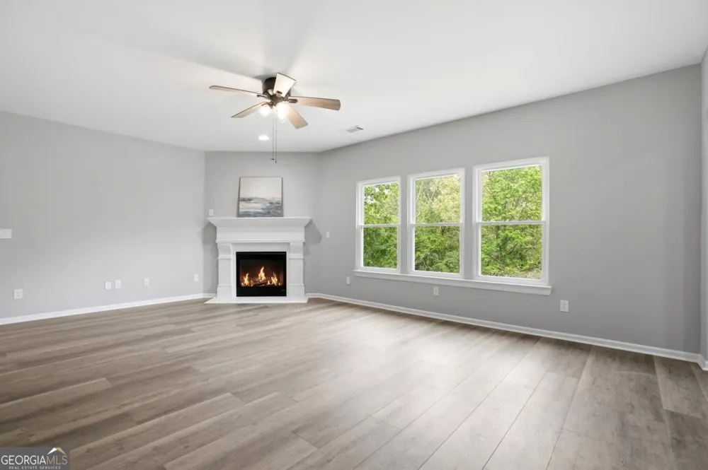 7812 Keepsake LN Flowery Branch, GA 30542