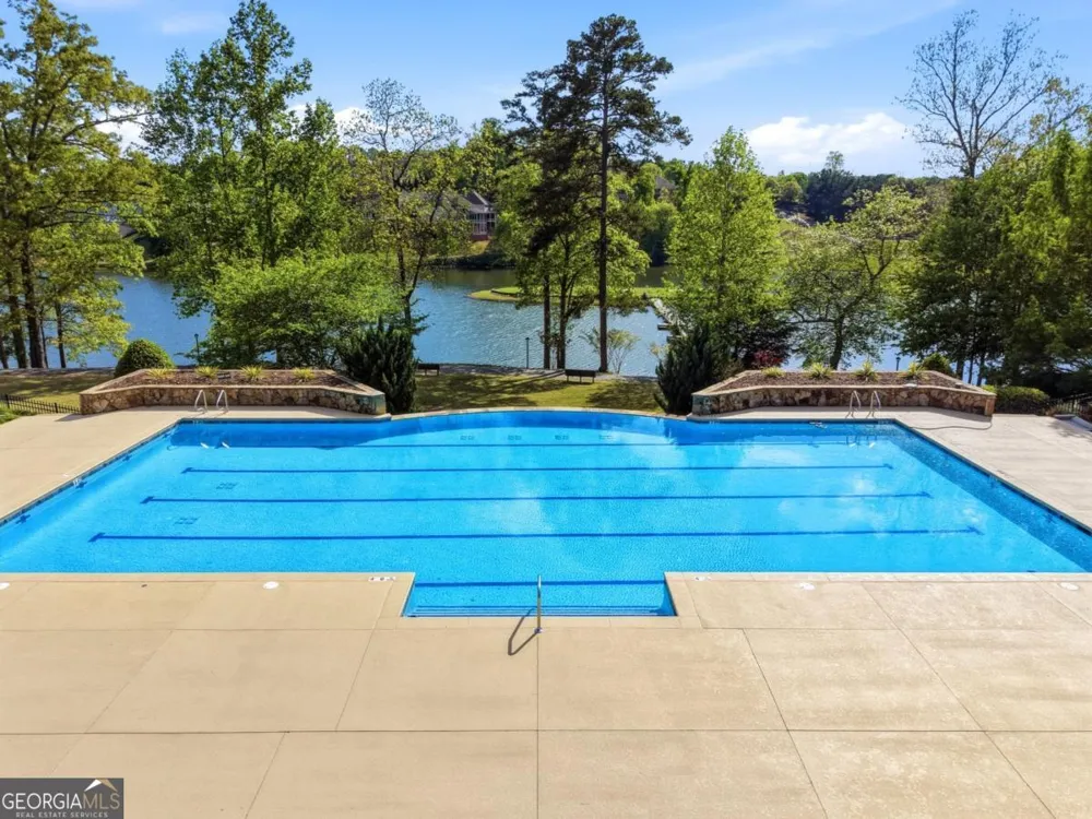 7812 Keepsake LN Flowery Branch, GA 30542
