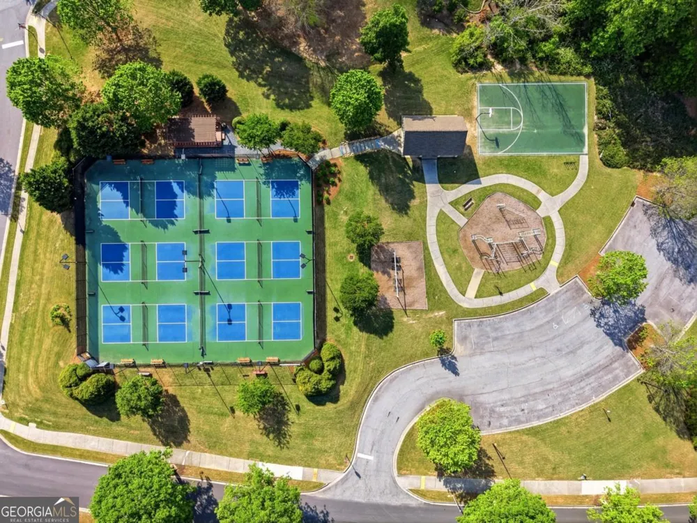 7812 Keepsake LN Flowery Branch, GA 30542