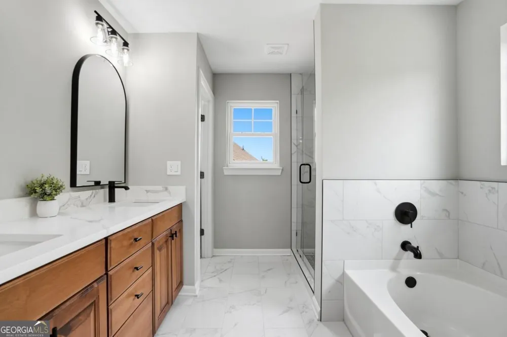 7812 Keepsake LN Flowery Branch, GA 30542