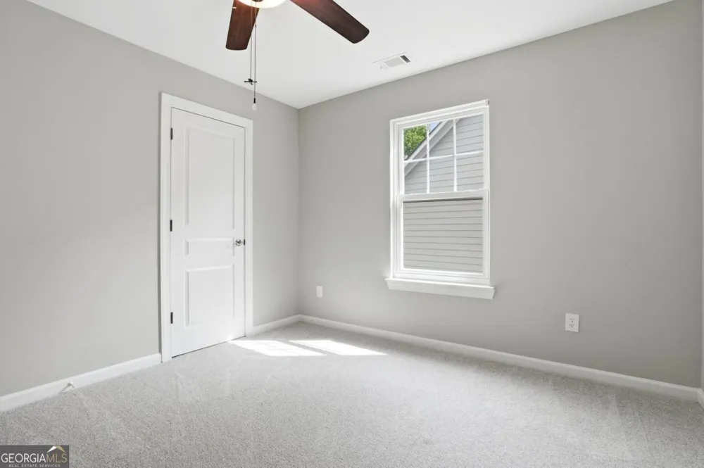 7812 Keepsake LN Flowery Branch, GA 30542