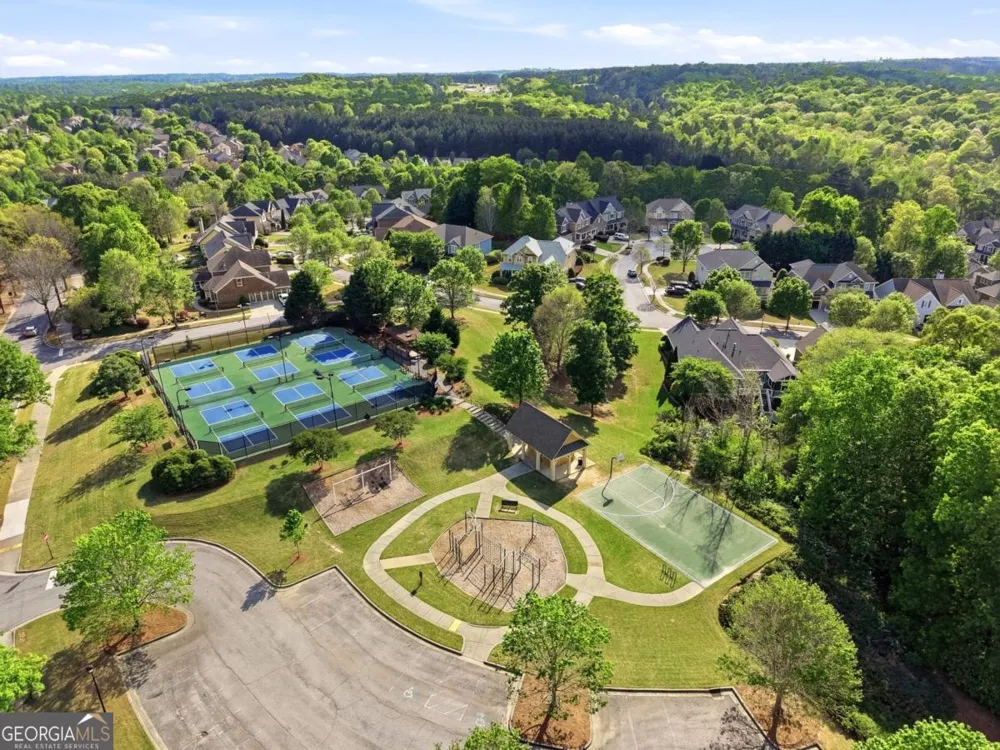 7812 Keepsake LN Flowery Branch, GA 30542